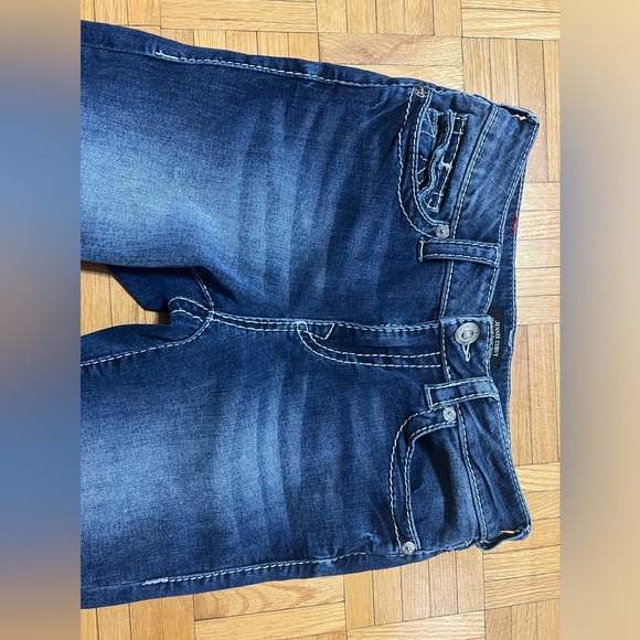 Curved jeans - Picture 3 of 5